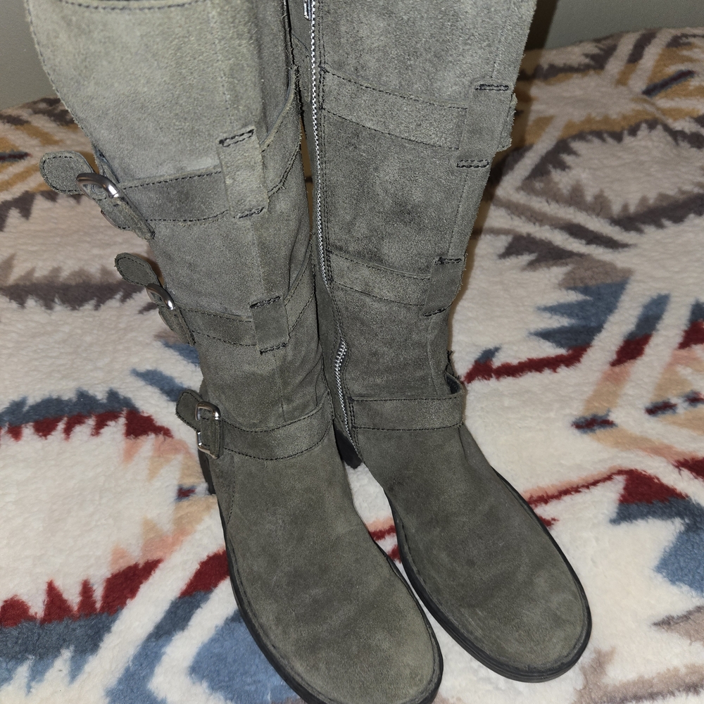BORN Tessa Moto Buckle Knee-High Boots 9.5 = 41